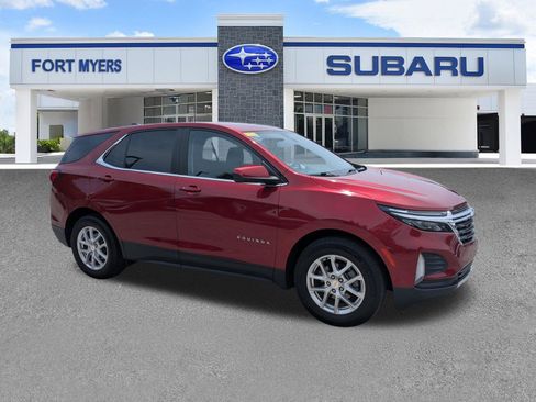 Used 2024 Chevrolet Equinox LT FWD image 1