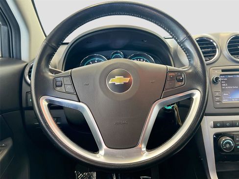 Used 2014 Chevrolet Captiva Sport LT w/ Convenience Package FWD image 17