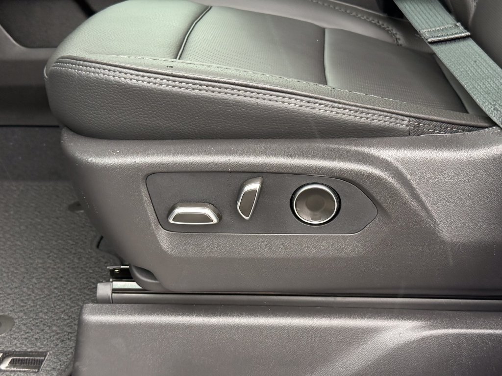 New 2026 GMC Sierra 2500 Denali AWD/4WD image 15