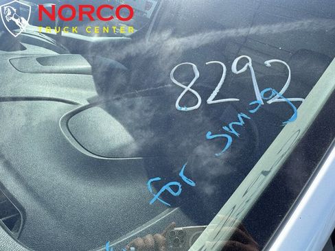 Used 2016 Ford Transit Connect XL image 29