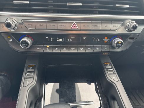 Certified 2022 Kia Telluride EX w/ EX Premium Package image 19