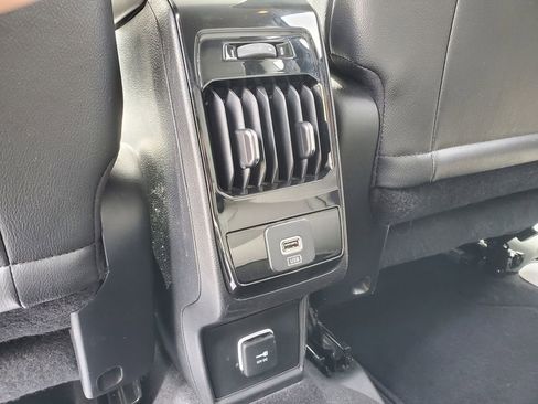 Used 2022 Jeep Compass Limited AWD/4WD image 29