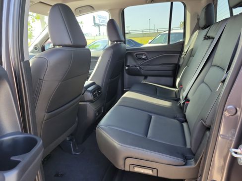 Used 2025 Honda Ridgeline RTL image 17