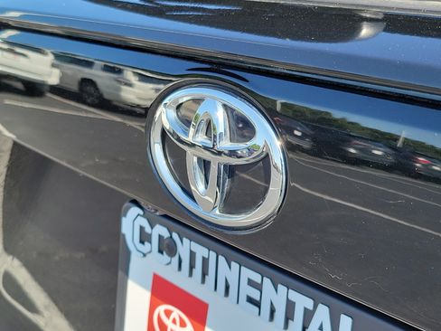 Certified 2025 Toyota RAV4 XLE FWD image 7