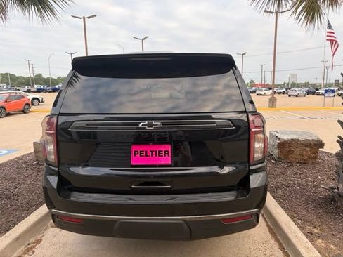 Used 2022 Chevrolet Suburban Z71 AWD/4WD image 21