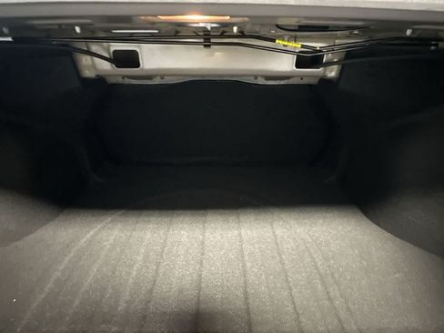 Used 2026 Hyundai Elantra SE FWD image 25