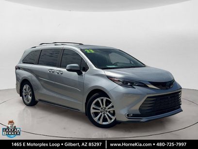 Used 2023 Toyota Sienna Platinum