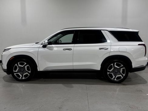 Used 2025 Hyundai Palisade Limited AWD/4WD image 14