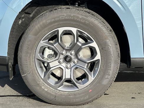 New 2026 Ford Maverick XLT image 32