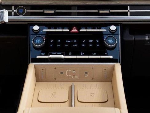 New 2026 Hyundai Santa Fe Calligraphy FWD image 16