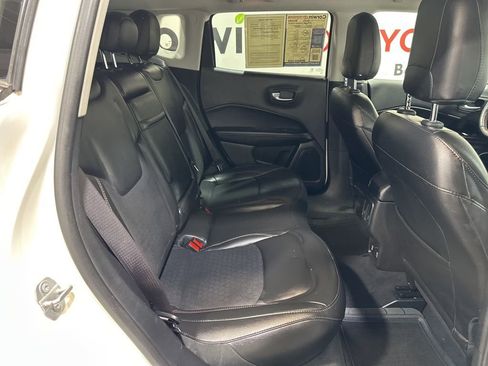 Used 2019 Jeep Compass Latitude w/ Popular Equipment Group image 15