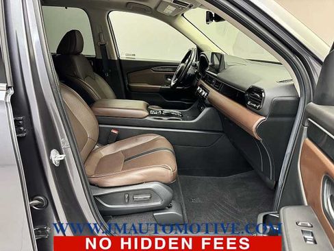 Used 2024 Honda Pilot Elite image 23