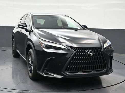 Used 2023 Lexus NX 250 FWD w/ Towing Package (2000 Lbs) image 8