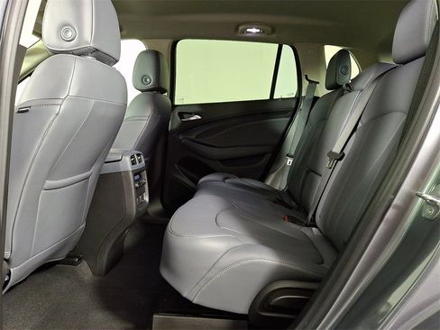 Used 2020 Buick Envision Essence image 13