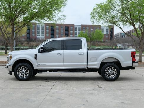 Used 2018 Ford F250 Lariat w/ Lariat Ultimate Package AWD/4WD image 10