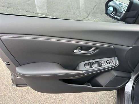 Certified 2024 Nissan Sentra SV w/ SV Premium Package image 14