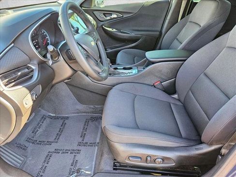 Certified 2025 Chevrolet Malibu RS image 22