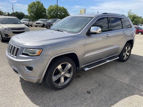 Used 2016 Jeep Grand Cherokee Overland w/ Advanced Technology Group RWD image 37
