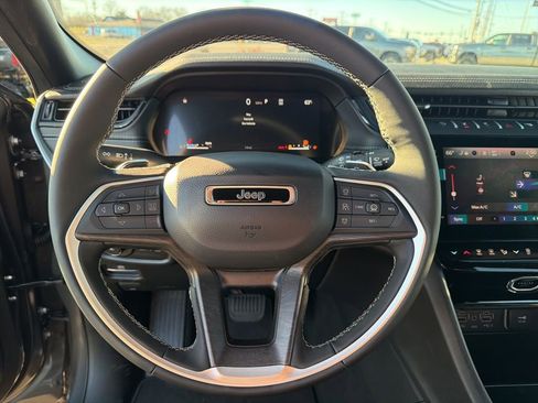 New 2026 Jeep Grand Cherokee Limited w/ Limited Altitude Package RWD image 49