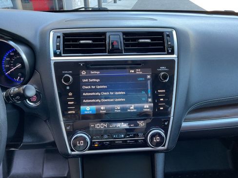 Used 2019 Subaru Outback 3.6R Touring w/ Popular Package #3A AWD/4WD image 26