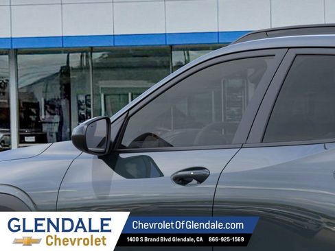 New 2026 Chevrolet Trax LT w/ Driver Confidence Package image 12