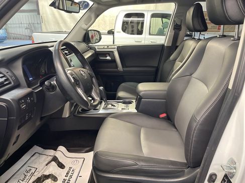 Certified 2024 Toyota 4Runner SR5 Premium w/ Moonroof Package AWD/4WD image 13