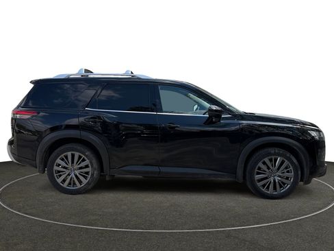 Used 2022 Nissan Pathfinder SL w/ SL Premium Package AWD/4WD image 5