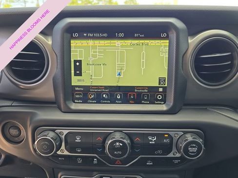 Certified 2023 Jeep Gladiator Sport AWD/4WD image 17