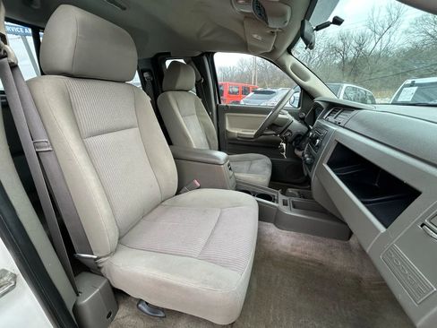 Used 2008 Dodge Dakota SLT image 11