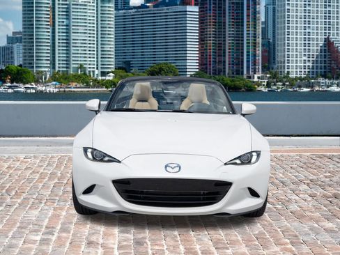 New 2026 MAZDA MX-5 Miata Sport RWD image 2