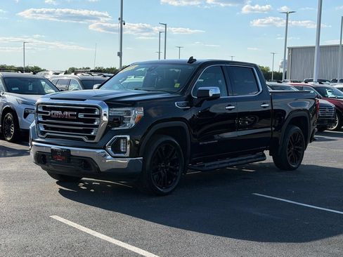 Used 2019 GMC Sierra 1500 SLT w/ SLT Convenience Package AWD/4WD image 9