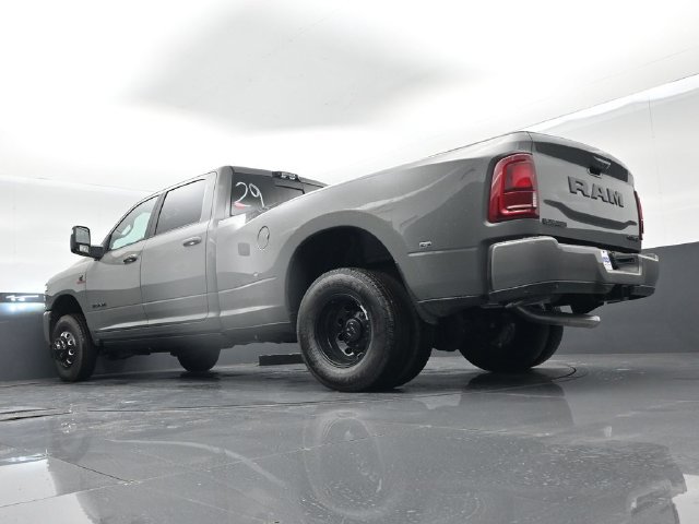 New 2026 RAM 3500 Laramie AWD/4WD image 51