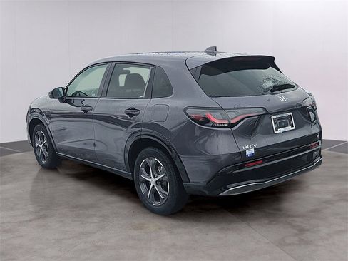 Certified 2024 Honda HR-V EX-L image 6