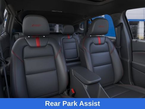 New 2026 Chevrolet Trax RS w/ Sunroof Package FWD image 17
