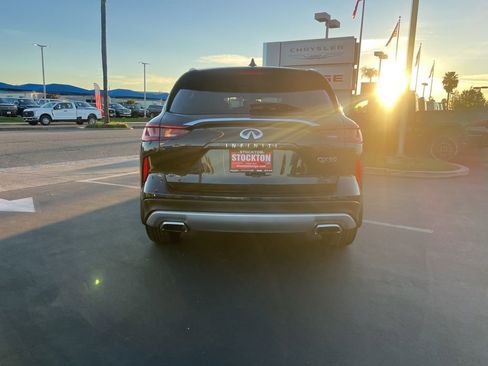 Used 2022 INFINITI QX50 Luxe image 11