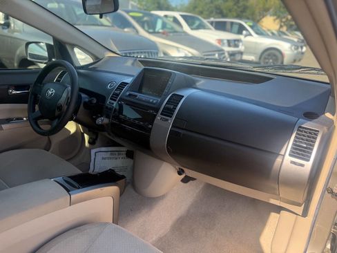 Used 2005 Toyota Prius FWD image 11