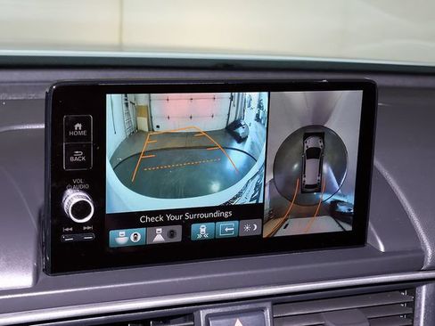 Used 2025 Honda Pilot Black Edition image 21