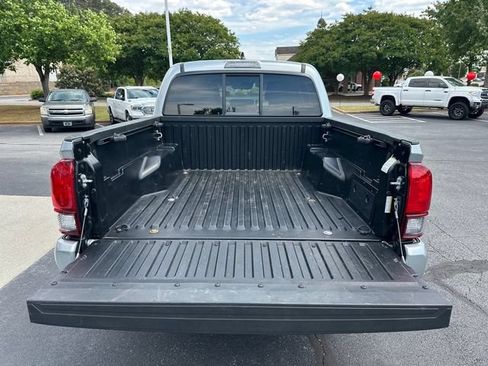 Used 2023 Toyota Tacoma SR AWD/4WD image 26
