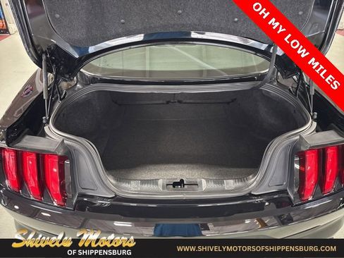 Used 2022 Ford Mustang Coupe image 25