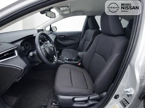 Used 2024 Toyota Corolla LE FWD image 7