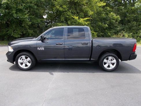 Used 2014 RAM 1500 Express image 6