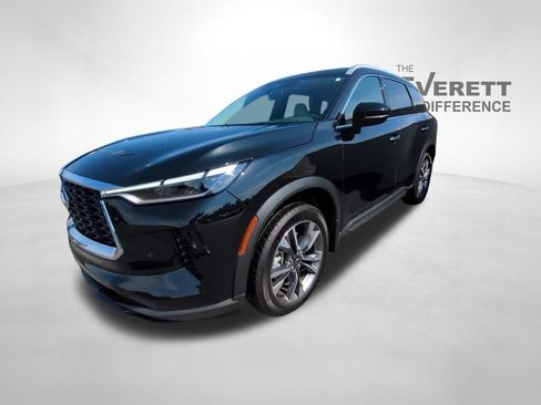 Used 2023 INFINITI QX60 Luxe w/ Cargo Package FWD image 8