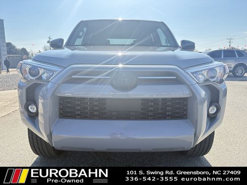 Used 2021 Toyota 4Runner Trail Special Edition image 8