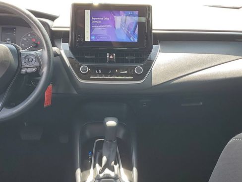 Certified 2025 Toyota Corolla LE FWD image 15