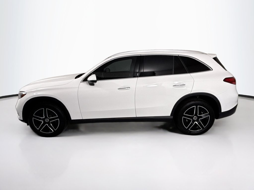 Certified 2026 Mercedes-Benz GLC 300 image 8