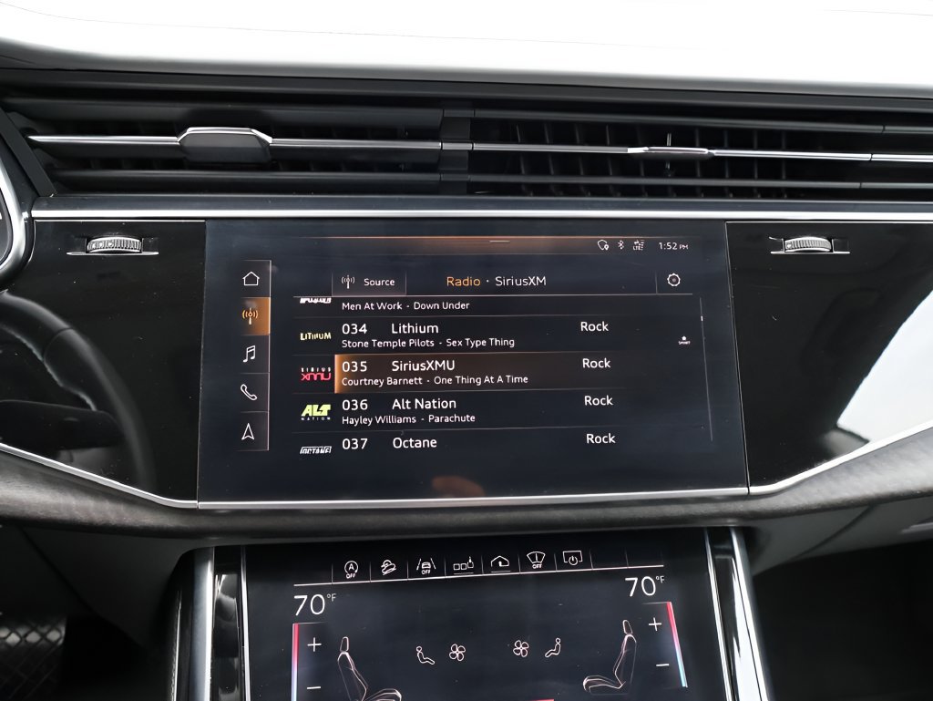 Used 2019 Audi Q8 Prestige w/ Luxury Package AWD/4WD image 24