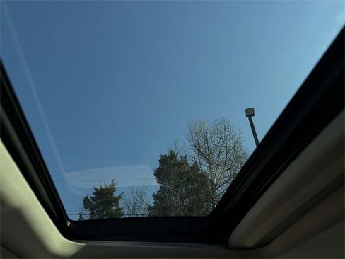 Used 2020 Honda Civic EX image 24