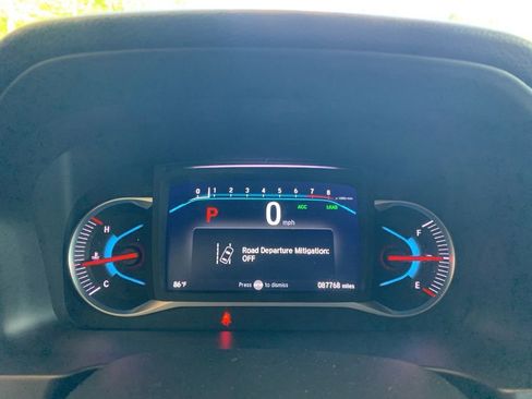 Used 2020 Honda Pilot Touring image 4