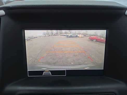 Used 2023 GMC Terrain SLE image 20