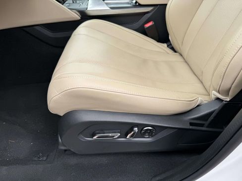 Used 2023 Acura MDX SH-AWD w/ Technology Package image 14